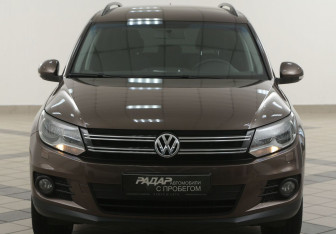 Подержанный автомобиль Volkswagen Tiguan 2014 года (6 фото)