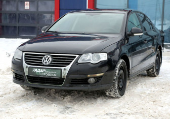 Подержанный автомобиль Volkswagen Passat Sedan 2006 года (3 фото)