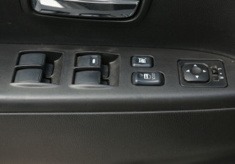 Подержанный автомобиль Mitsubishi ASX 2013 года (17 фото)