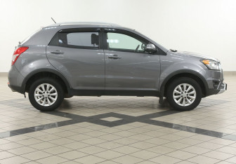 Подержанный автомобиль SsangYong Actyon 2014 года (5 фото)