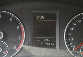 Подержанный автомобиль Volkswagen Jetta Sedan 2014 года (18 фото)