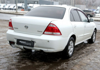 Подержанный автомобиль Nissan Almera Classic 2012 года (6 фото)