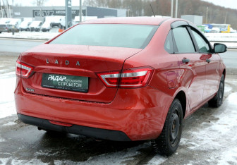 Подержанный автомобиль LADA (ВАЗ) Vesta Sedan 2018 года (6 фото)