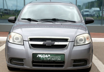 Подержанный автомобиль Chevrolet Aveo Sedan 2006 года (2 фото)