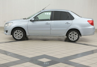 Подержанный автомобиль Datsun on-DO 2017 года (7 фото)