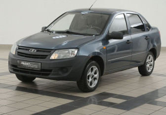 Подержанный автомобиль LADA (ВАЗ) Granta Sedan 2014 года (7 фото)