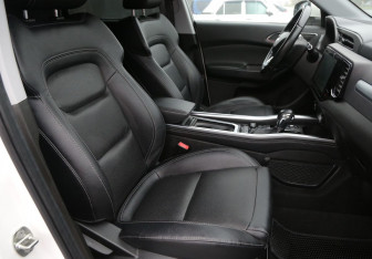 Подержанный автомобиль Chery Tiggo 4 2020 года (10 фото)