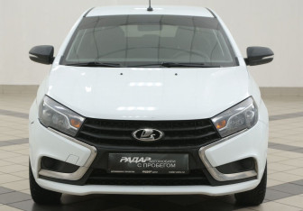 Подержанный автомобиль LADA (ВАЗ) Vesta Sedan 2018 года (6 фото)