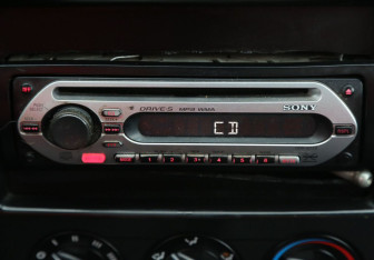 Подержанный автомобиль Kia Spectra Sedan 2006 года (15 фото)