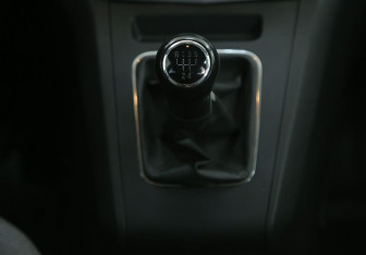 Подержанный автомобиль Opel Zafira Compactvan 2012 года (15 фото)