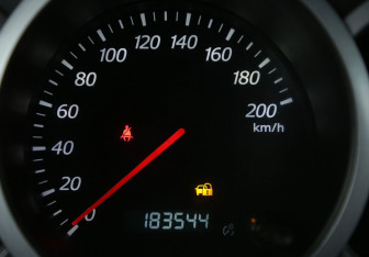 Подержанный автомобиль Suzuki Grand Vitara 2007 года (18 фото)