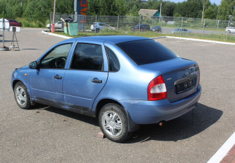 Подержанный автомобиль LADA (ВАЗ) Kalina Sedan 2007 года (5 фото)