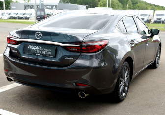 Подержанный автомобиль Mazda 6 Sedan 2019 года (6 фото)