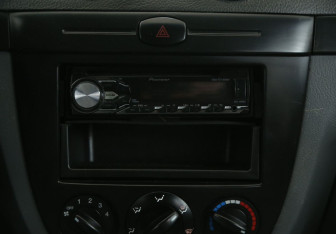 Подержанный автомобиль Chevrolet Lacetti Hatchback 2008 года (13 фото)