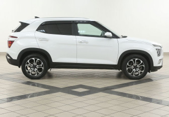 Подержанный автомобиль Hyundai Creta 2021 года (5 фото)