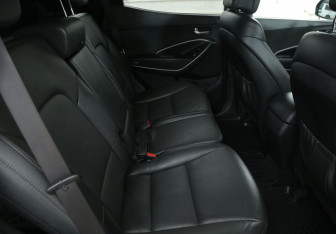 Подержанный автомобиль Hyundai Santa Fe 2018 года (11 фото)