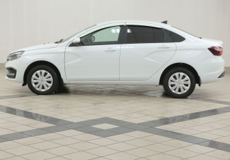 Подержанный автомобиль LADA (ВАЗ) Vesta Sedan 2024 года (7 фото)