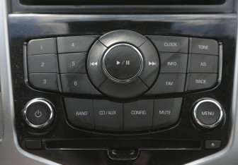 Подержанный автомобиль Chevrolet Cruze Hatchback 2012 года (15 фото)
