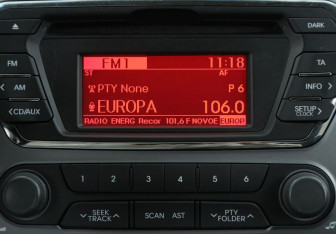 Подержанный автомобиль Kia Rio Sedan 2014 года (15 фото)