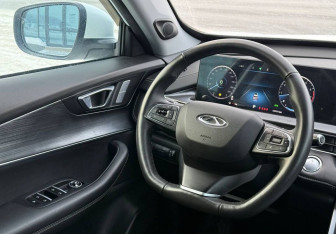 Подержанный автомобиль Chery Tiggo 7 Pro Max 2023 года (14 фото)