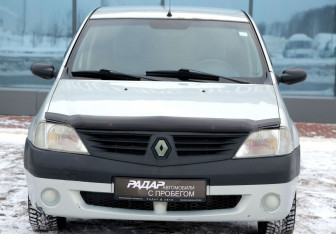 Подержанный автомобиль Renault Logan Sedan 2007 года (2 фото)