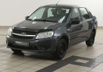 Подержанный автомобиль LADA (ВАЗ) Granta Sedan 2018 года (8 фото)