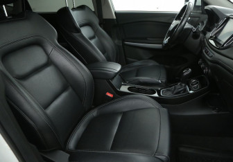 Подержанный автомобиль Chery Tiggo 7 2019 года (10 фото)