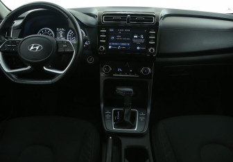 Подержанный автомобиль Hyundai Creta 2021 года (12 фото)