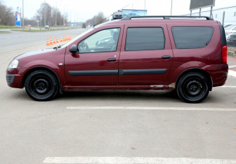 Подержанный автомобиль LADA (ВАЗ) Largus Wagon 2016 года (8 фото)