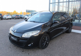 Подержанный автомобиль Renault Megane Wagon 2009 года (3 фото)