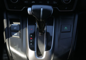Подержанный автомобиль Honda CR-V 2017 года (13 фото)