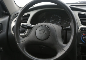 Подержанный автомобиль ЗАЗ Chance Sedan 2010 года (15 фото)