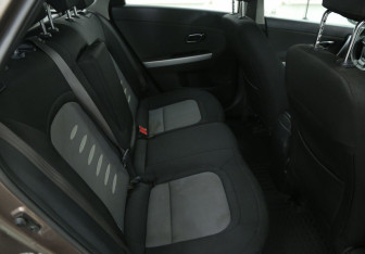 Подержанный автомобиль Kia Ceed Wagon 2013 года (11 фото)