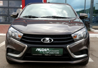Подержанный автомобиль LADA (ВАЗ) Vesta Sedan 2016 года (2 фото)