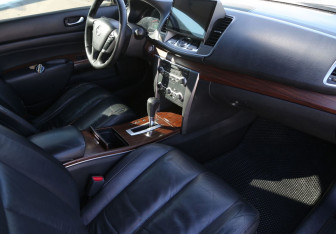 Подержанный автомобиль Nissan Teana 2008 года (9 фото)