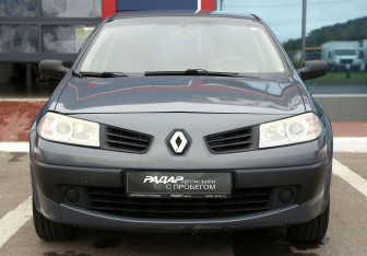 Подержанный автомобиль Renault Megane Sedan 2007 года (2 фото)
