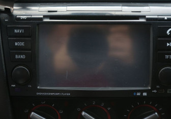Подержанный автомобиль Mazda 3 Sedan 2008 года (15 фото)