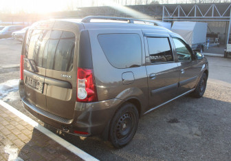 Подержанный автомобиль LADA (ВАЗ) Largus Wagon 2021 года (7 фото)