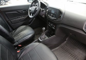 Подержанный автомобиль LADA (ВАЗ) XRAY 2018 года (9 фото)