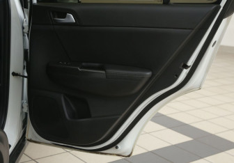 Подержанный автомобиль Kia Sportage 2018 года (20 фото)