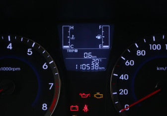 Подержанный автомобиль Hyundai Solaris Sedan 2016 года (18 фото)
