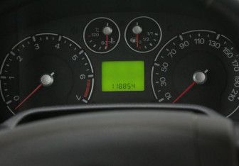 Подержанный автомобиль Ford Fusion 2007 года (7 фото)