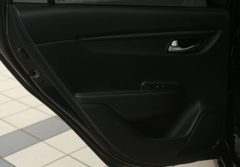 Подержанный автомобиль Kia Rio Hatchback 2020 года (20 фото)