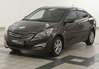 Подержанный автомобиль Hyundai Solaris Sedan 2014 года (8 фото)