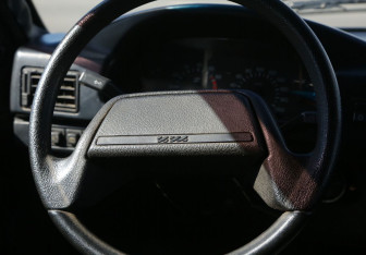 Подержанный автомобиль ИЖ 2126 «Ода» 2003 года (16 фото)