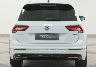 Подержанный автомобиль Volkswagen Tiguan 2020 года (3 фото)