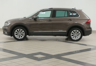 Подержанный автомобиль Volkswagen Tiguan 2017 года (7 фото)