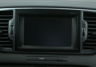 Подержанный автомобиль Kia Sportage 2016 года (22 фото)