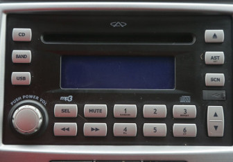 Подержанный автомобиль Chery Tiggo (T11) 2014 года (15 фото)