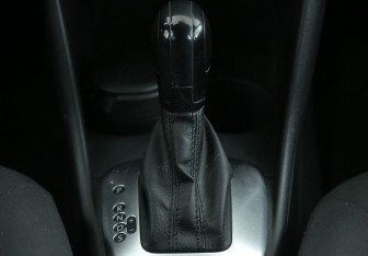 Подержанный автомобиль Volkswagen Polo Sedan 2013 года (15 фото)